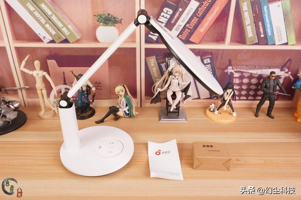 小米lite台灯和华为智选2i,小米充电台灯哪款值得入手