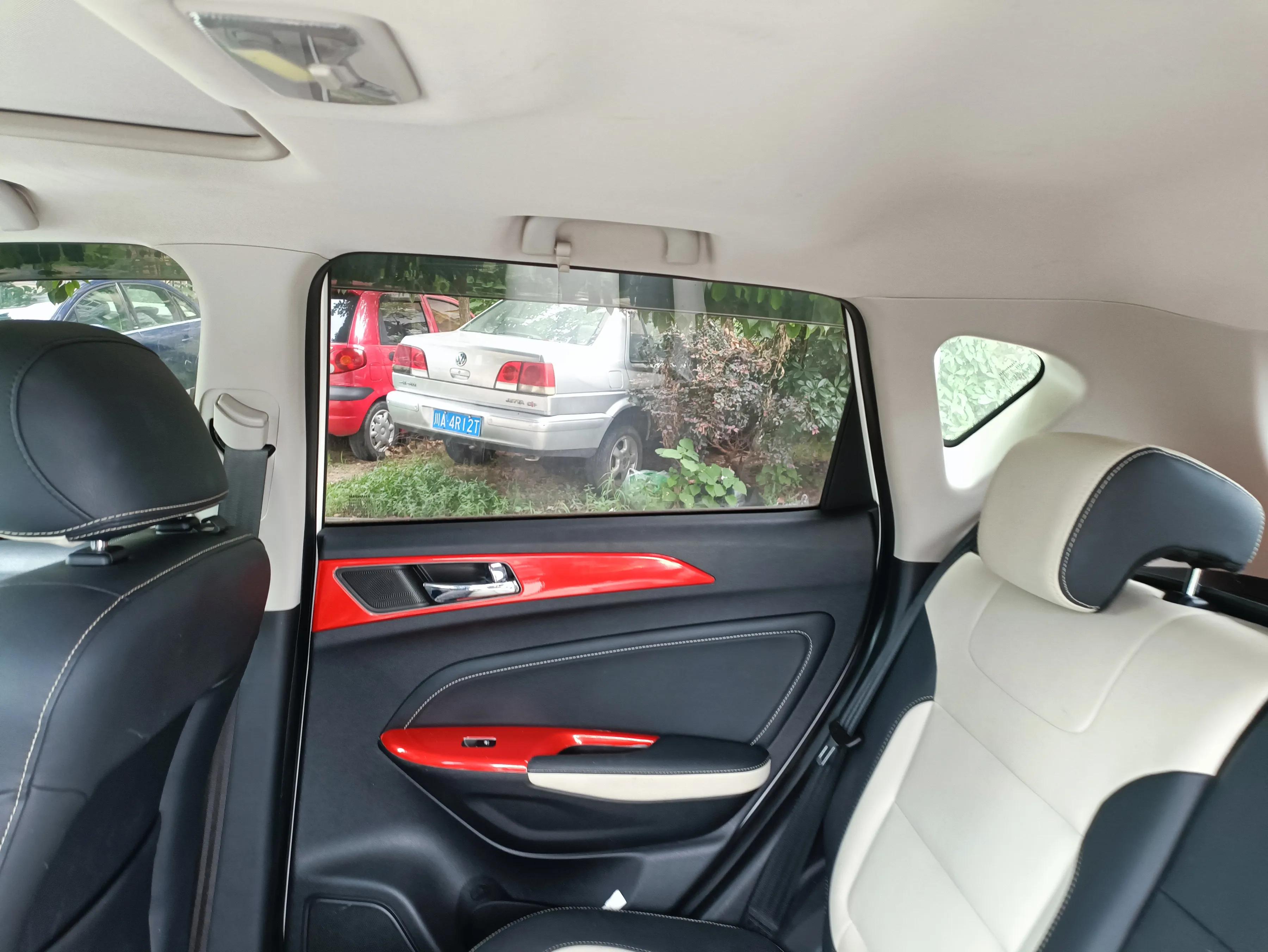 长安cs35suv油耗是多少,长安小型suvcs35豪华版