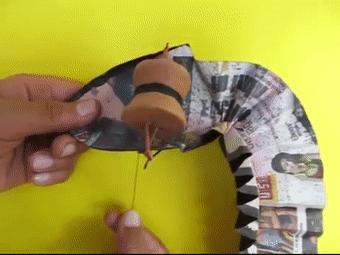 穷人的乐高什么样?印度大佬用垃圾做的玩具,火了