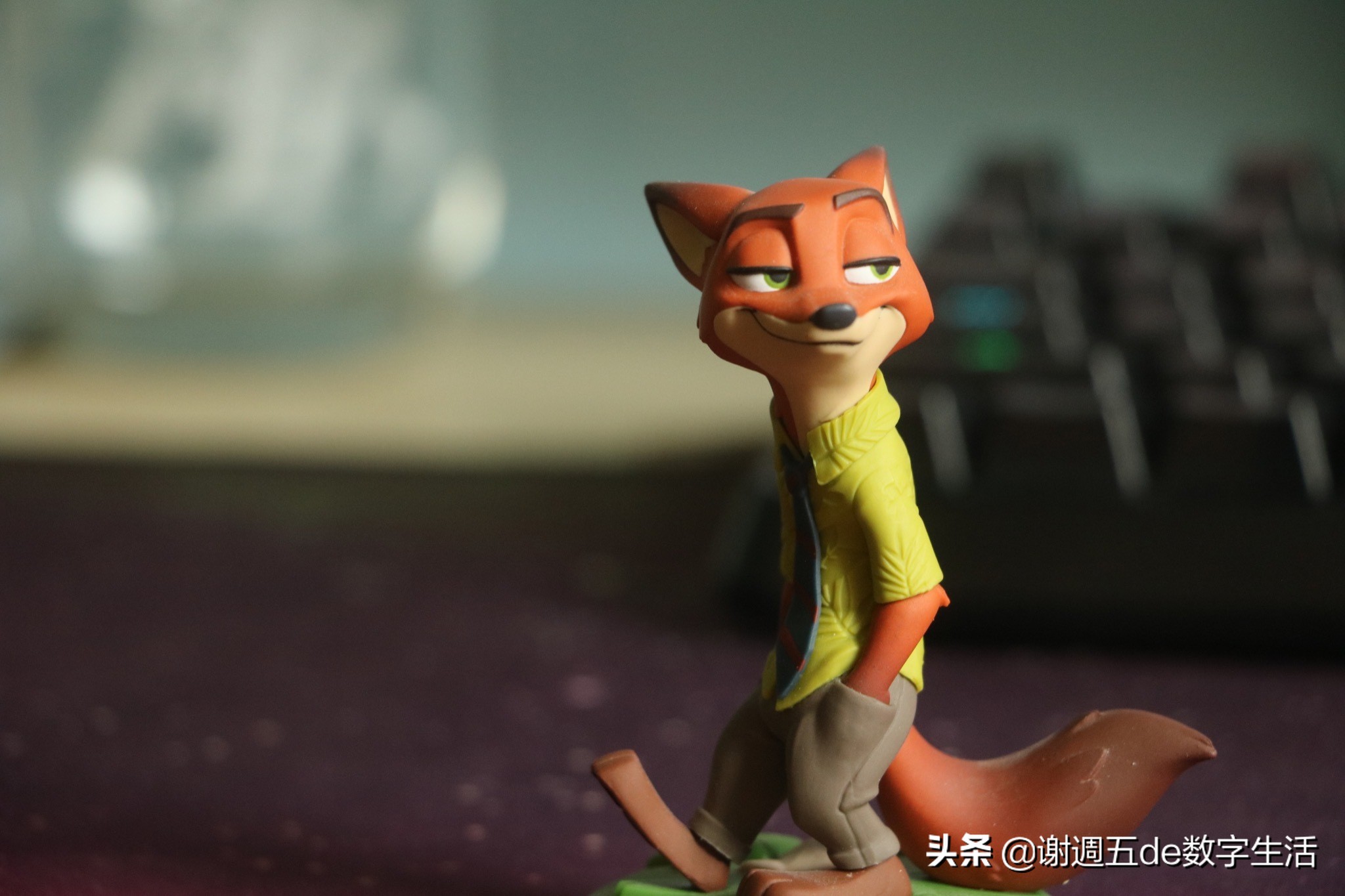 100元之内的书桌物品推荐,100cmx100cm书桌