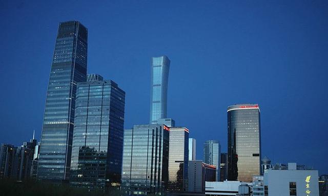 编辑部的故事骗子主任,编辑部的故事和离婚大战