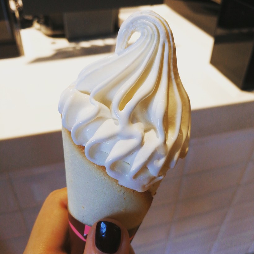 肯德基北海道冰淇淋复刻,肯德基北海道冰淇淋和甜筒区别