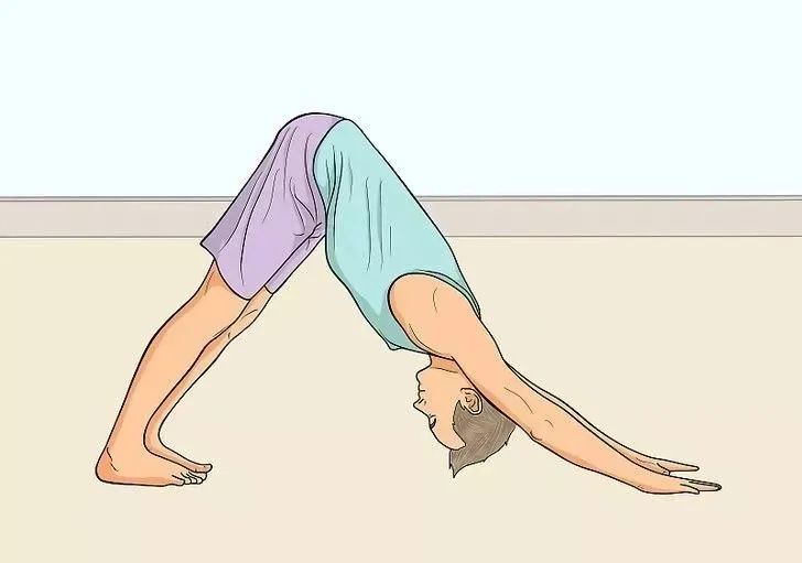 脊柱侧弯背部靠墙,脊柱侧弯让背部肌肉不一样