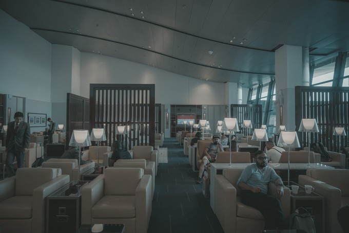 去哥德堡需要带当地钱吗,去卡塔尔必买