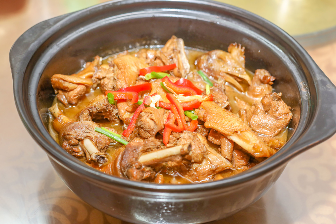 桐庐山湾湾漂流门票多少,桐庐山湾湾漂流景区在什么地方