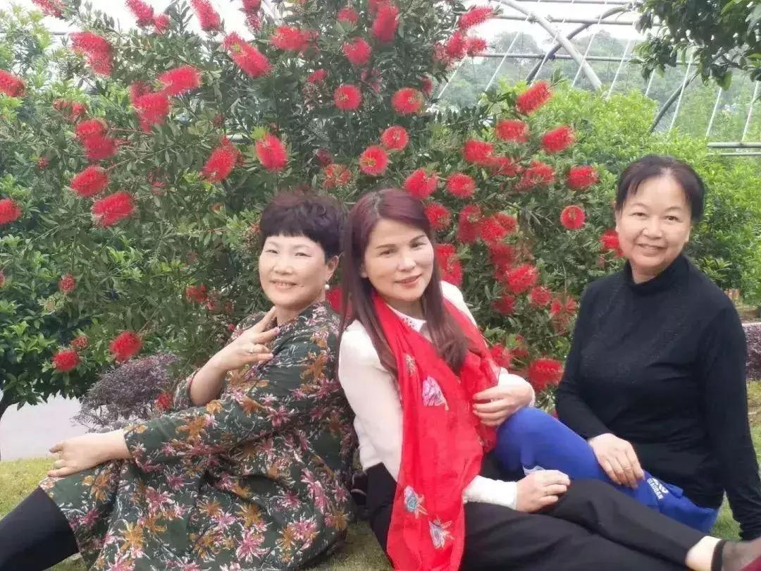 五一小长假怎么拍照,五一教妈妈出游拍照