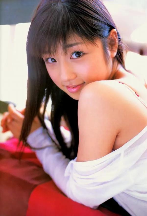 日本38岁童颜女神小仓优子，节目中首次谈及丈夫出走往事