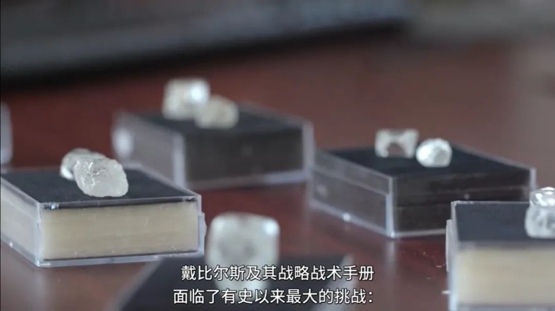 范冰冰生日晒粉红钻戒,范冰冰晒钻戒多少克拉