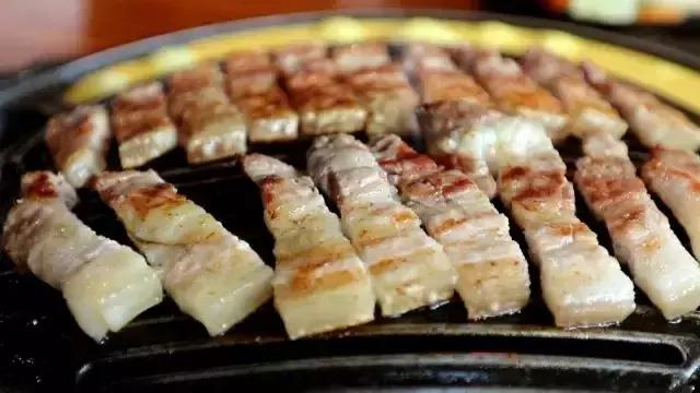 彭州美食街哪家好吃,四川彭州市的美食街是哪条街