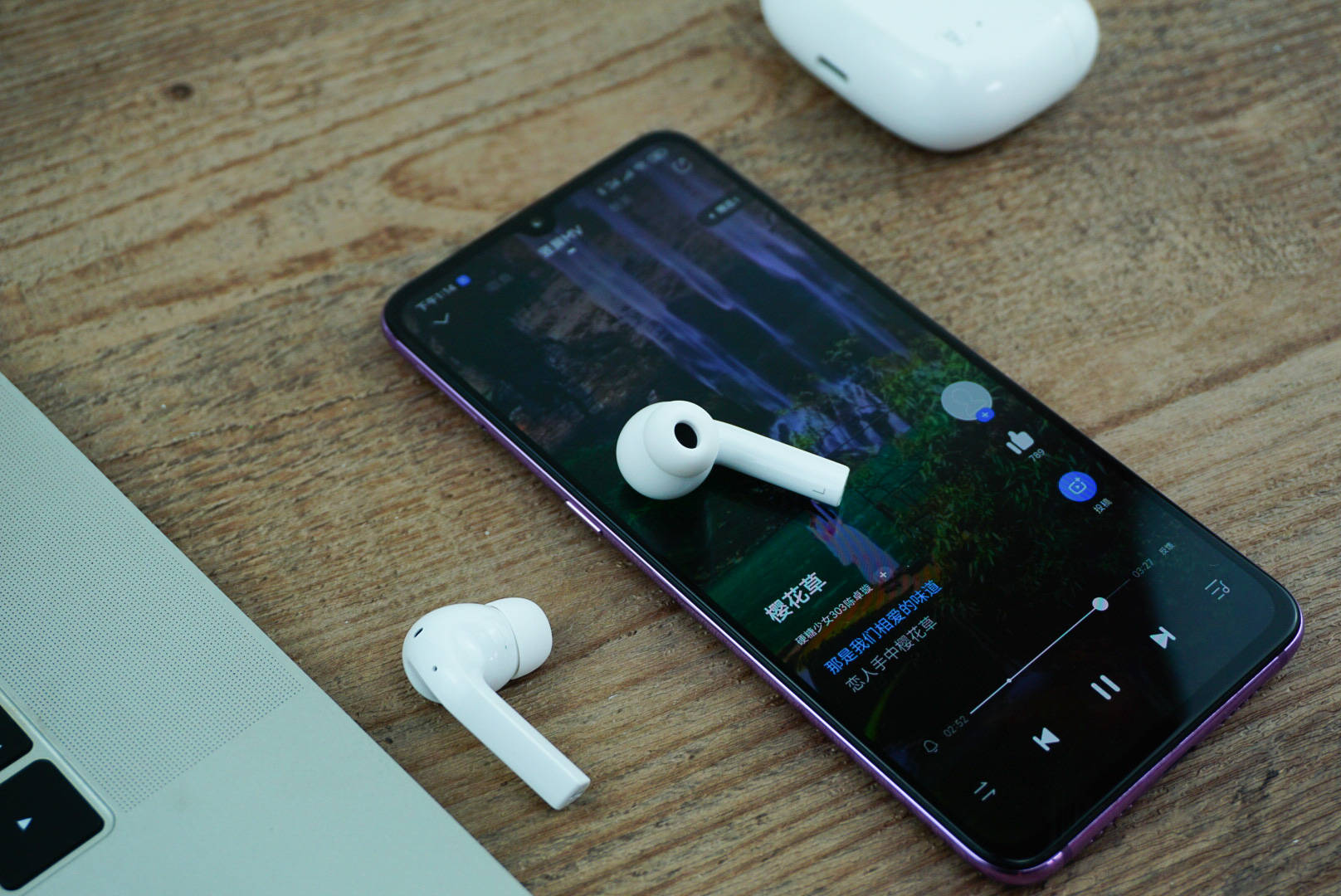 小米生态链皇太子,紫米第二代蓝牙耳机发布,好评率99%