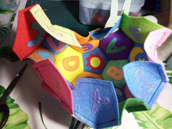 用布做足球的做法,手工足球的做法