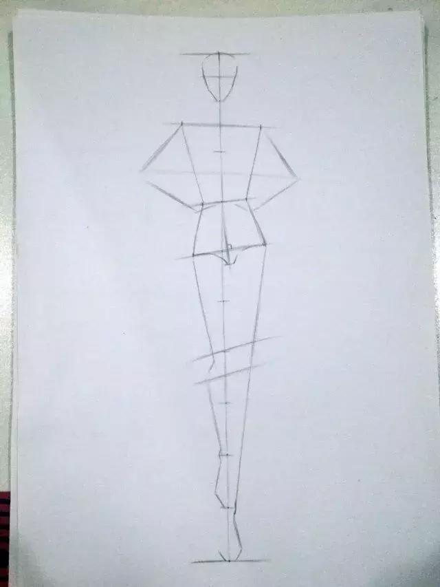 服装线稿模特矢量图,服装线稿图片大全女装