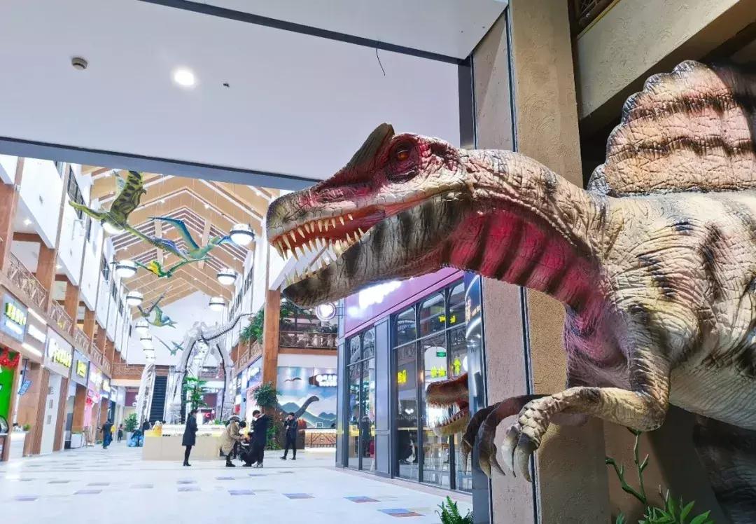 中国高速服务区,被忽略的...万亿生意