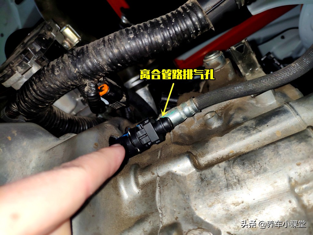 换挡不小心打齿危害大吗,离合器挂挡打齿