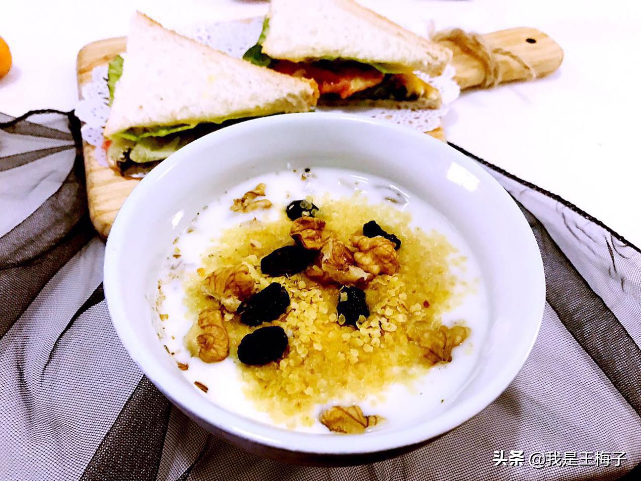 自制酸奶不凝固有发酵的味道,自己在家做酸奶没成功可以补救吗