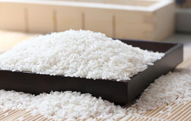 柴米油盐这一类生活必需品的购买,柴米油盐财米油盐