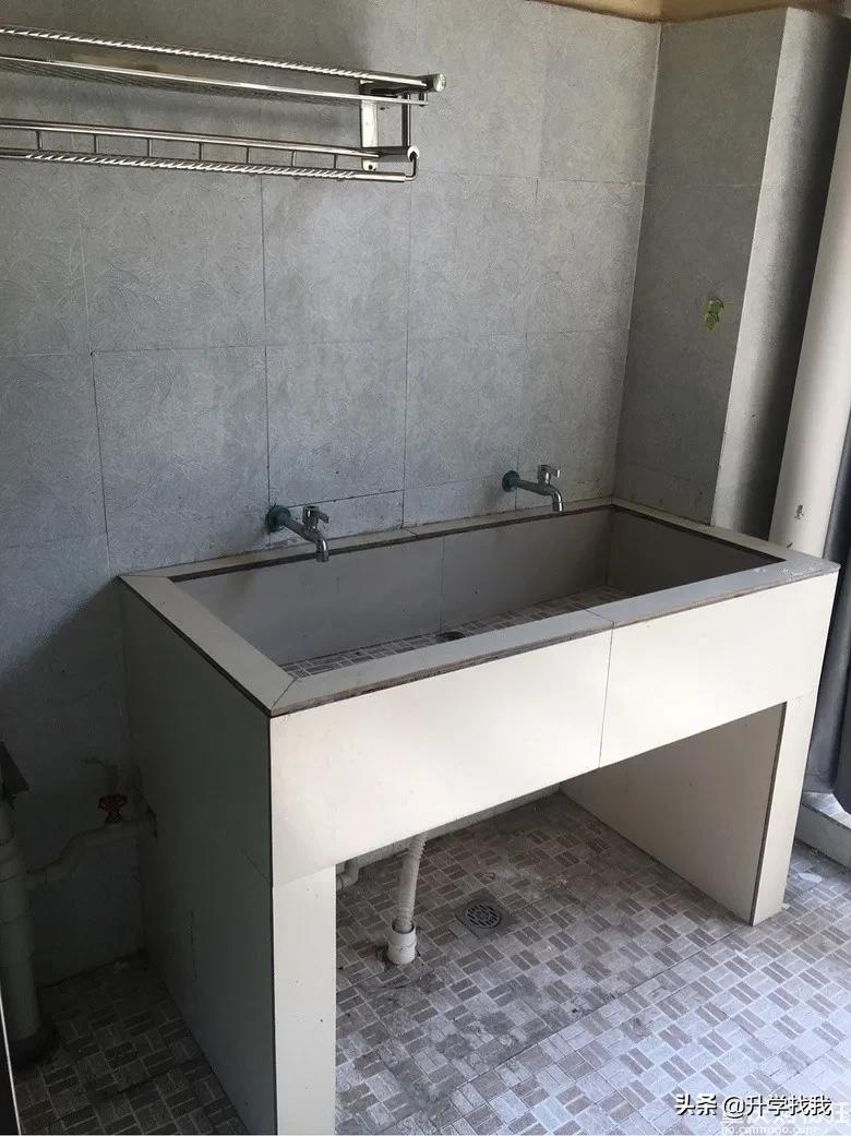 重庆这所中学堪称“低进高出”的典范,升本率高达38%