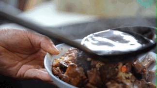 炕锅羊肉面最正宗做法,柴火灶大铁锅炖羊肉