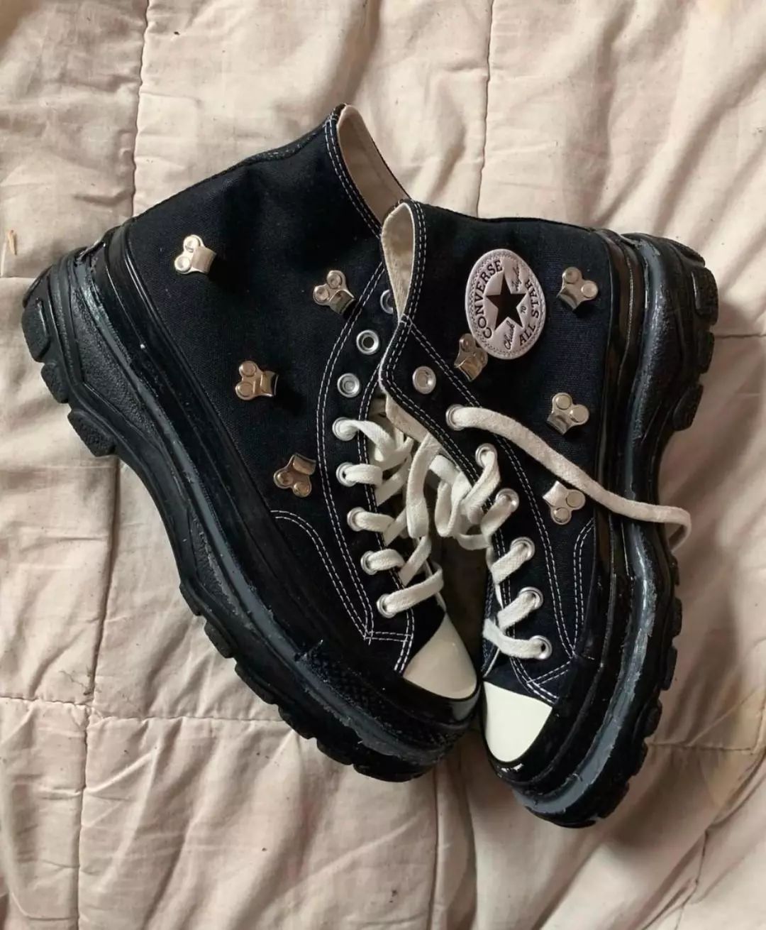 OFFWAY 得了吧，你连匡威都穿不起