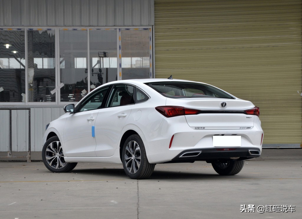 最新款长安逸动顶配,2021款长安逸动手动豪华性价比