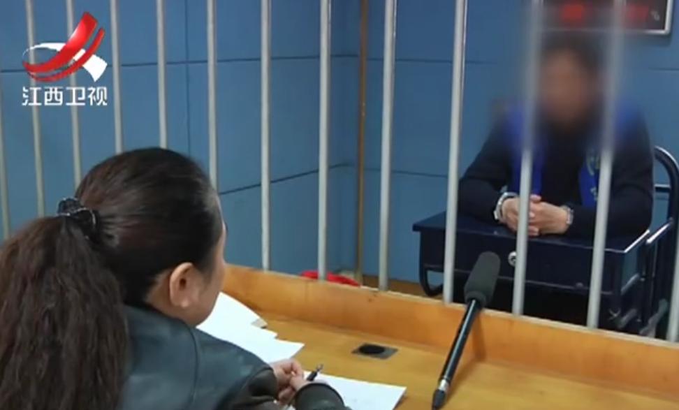 网购祖传秘法病情加重，报警牵出大案，三十多种膏药成分都一样