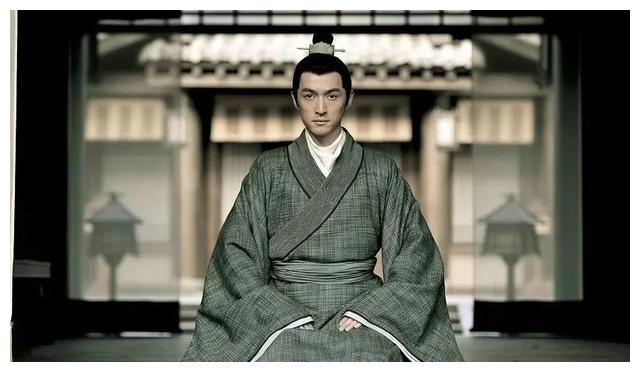 国产剧“审美*退倒**”,不能只怪化妆师啊!原因太复杂了