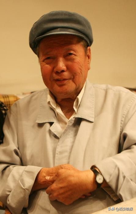 刘文西黄土情作品,刘文西人物画黄土情只有一幅吗