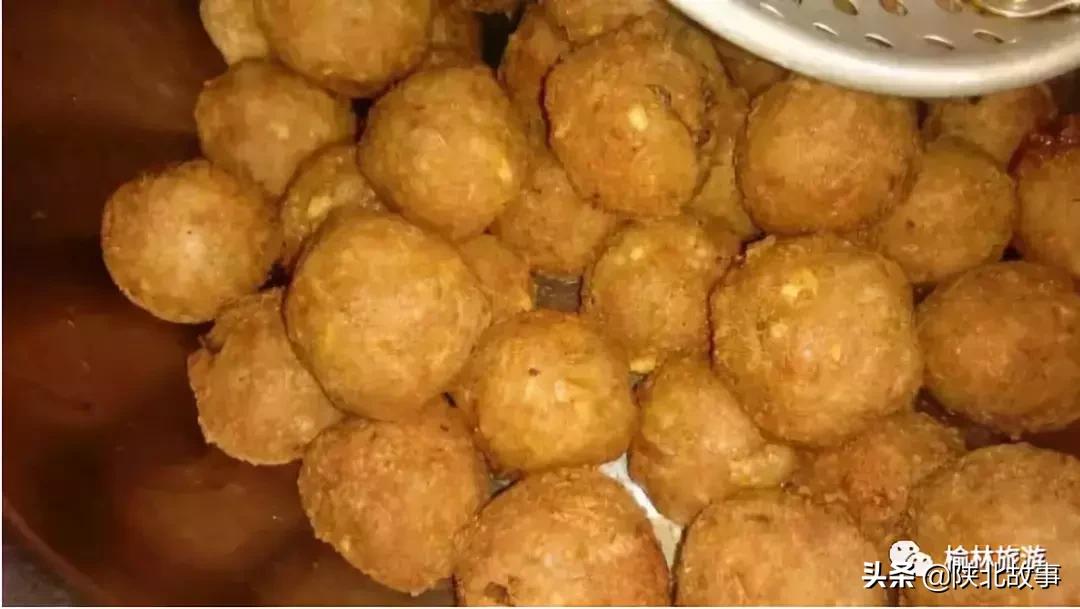 2019陕北榆林过大年！打铁花、转九曲……这个千年古县令人着迷