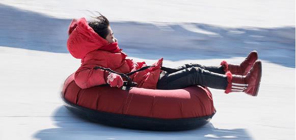 弓长岭滑雪场有小孩玩的吗,乌鲁木齐适合小孩玩的滑雪场