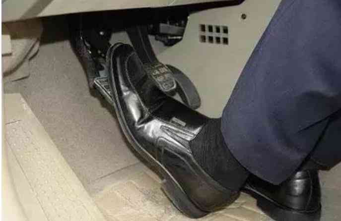 虐车的十种表现,趣味虐车