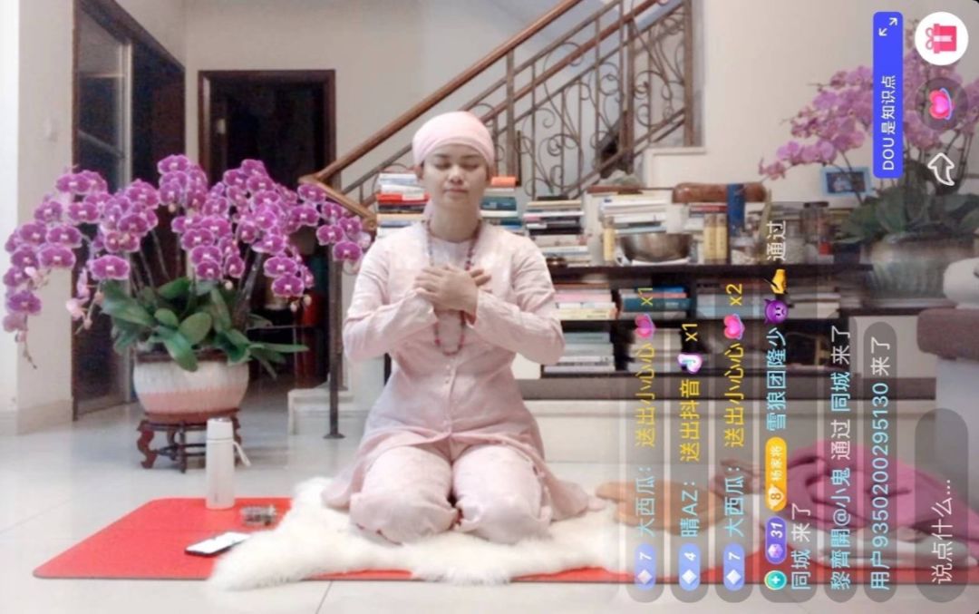 我们是怎样度过人生的,你怎么度过疫情就怎么度过一生