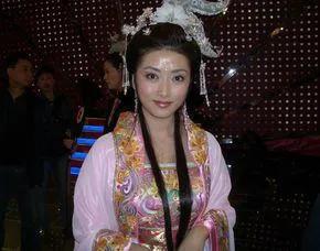 黄圣依还记得她演的七仙女吗,天仙配七仙女黄圣依身份暴露