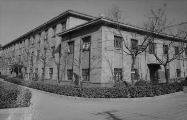 老照片同学友谊,老照片学校旧照