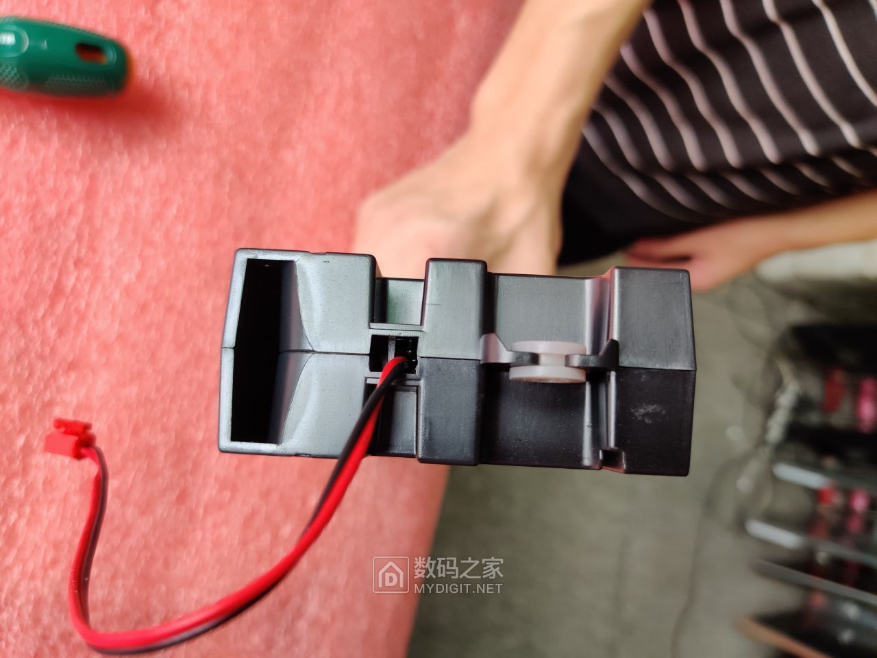 万元左右tcl85寸电视,tcl55寸全面屏电视评测