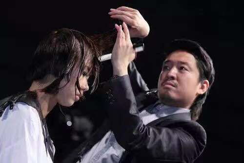 理发店锁客引流,美发店锁住优秀发型师的办法