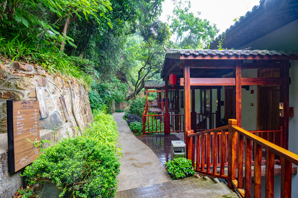 美豪酒店用3年时间,让民国府邸变身野奢酒店,就在西湖内