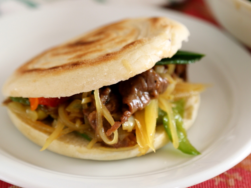 白吉馍不放青椒好吃吗,白吉馍不空心