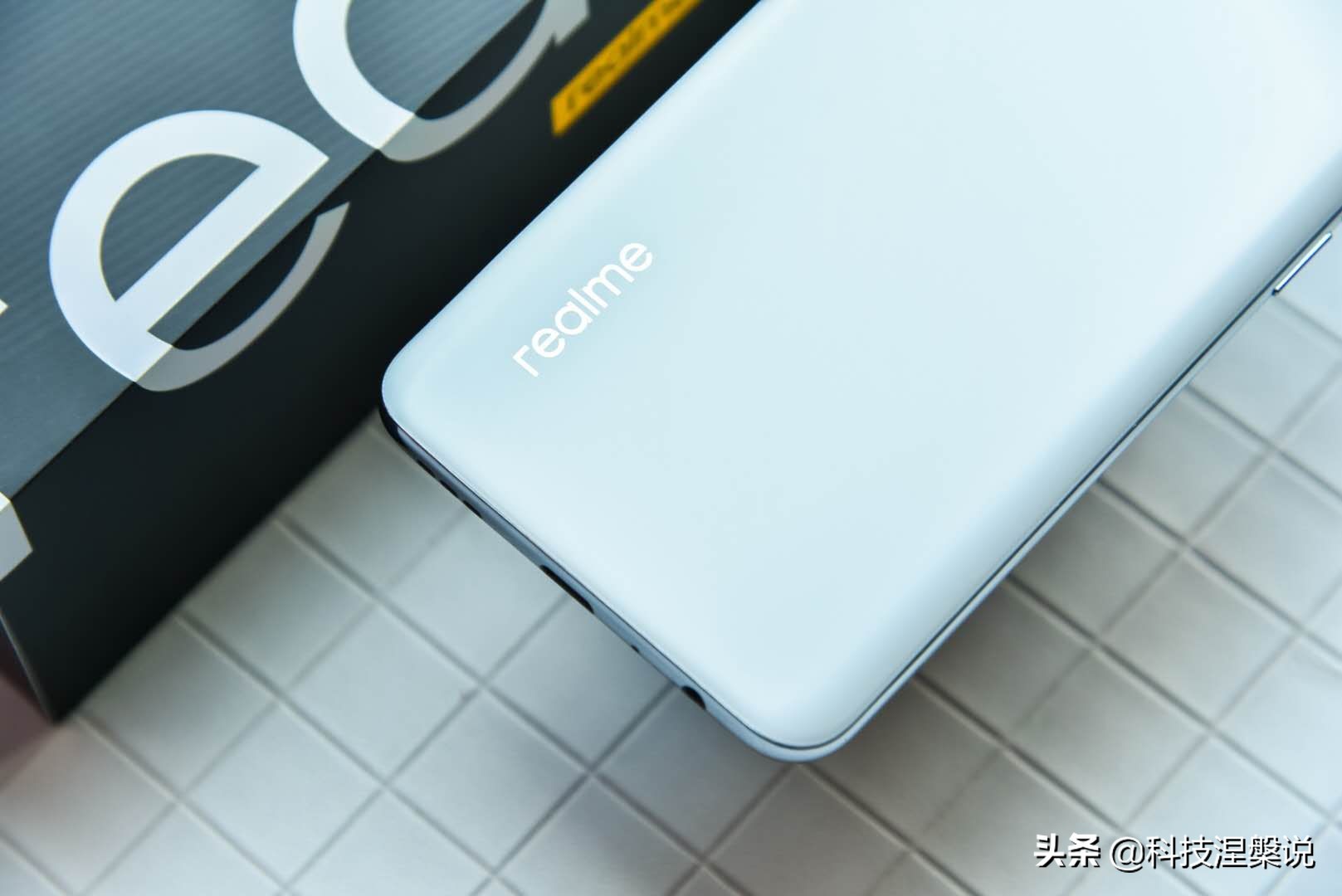 realme真我q3pro上手评测千元机皇,真我realme哪个手机值得入手