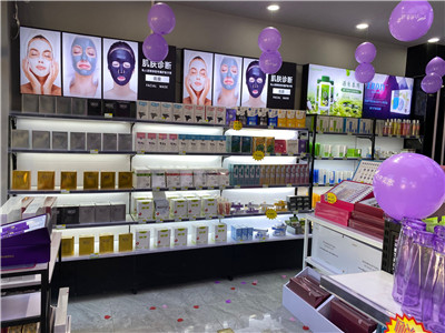 开化妆品店投资多少合适,开化妆品加盟店多少钱啊