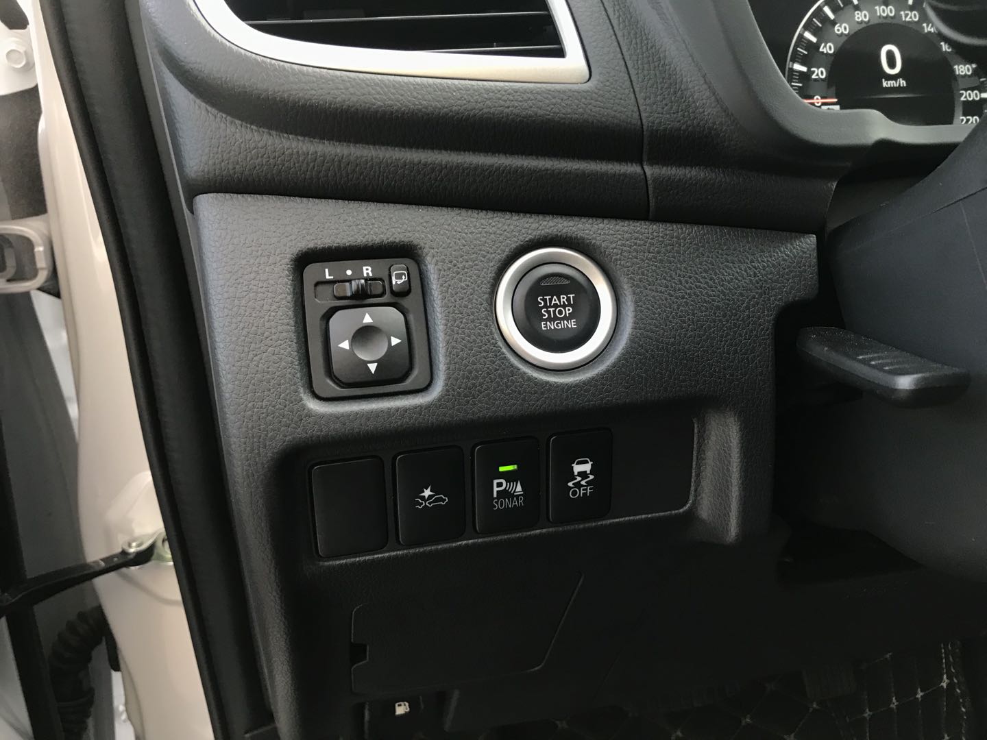 全地形越野车极限越野,全地形三菱帕杰罗