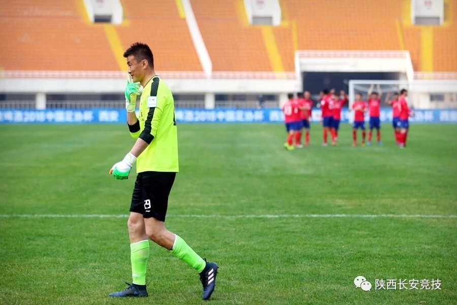 我与足球的羁绊,我与足球结缘作文