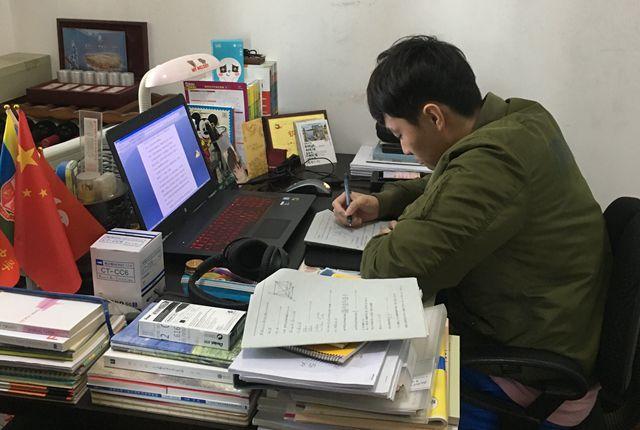 复试联系导师时发邮件主题怎么写,考研复试前怎么给导师发邮件