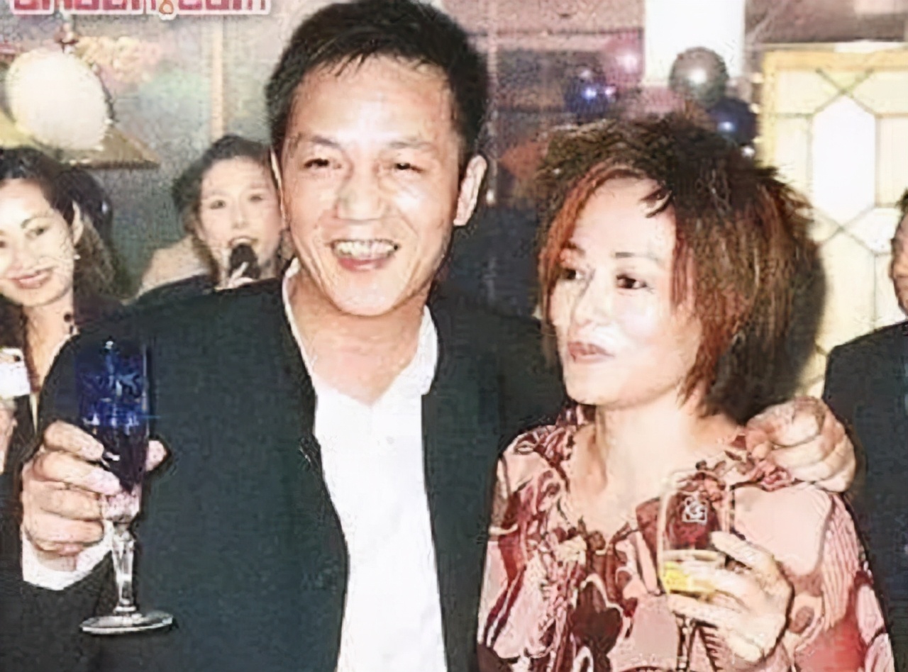 周正毅投资香港,周正毅为何坐四次牢