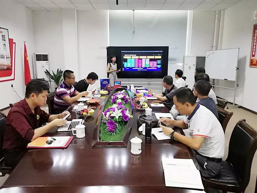 企业资讯|热烈欢迎百度AI教育负责人一行莅临CC云脉参观指导