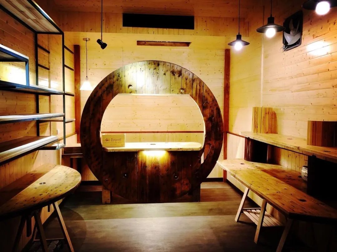 最近最火爆的面包店,老牌面包店探店