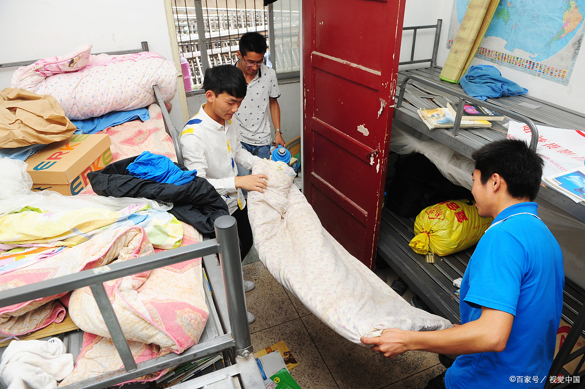 高中遇到令人反感的室友怎么办,大一新生该怎么跟室友相处