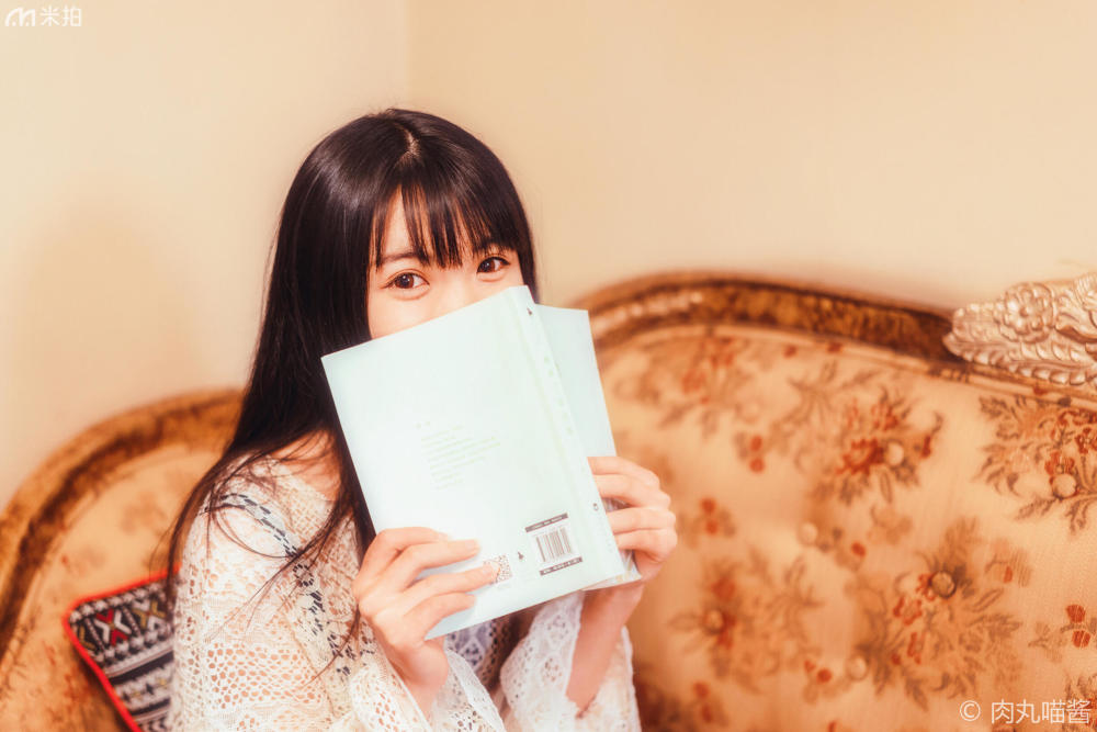 穿毛衣的漂亮女生,穿蕾丝衣服的女孩子