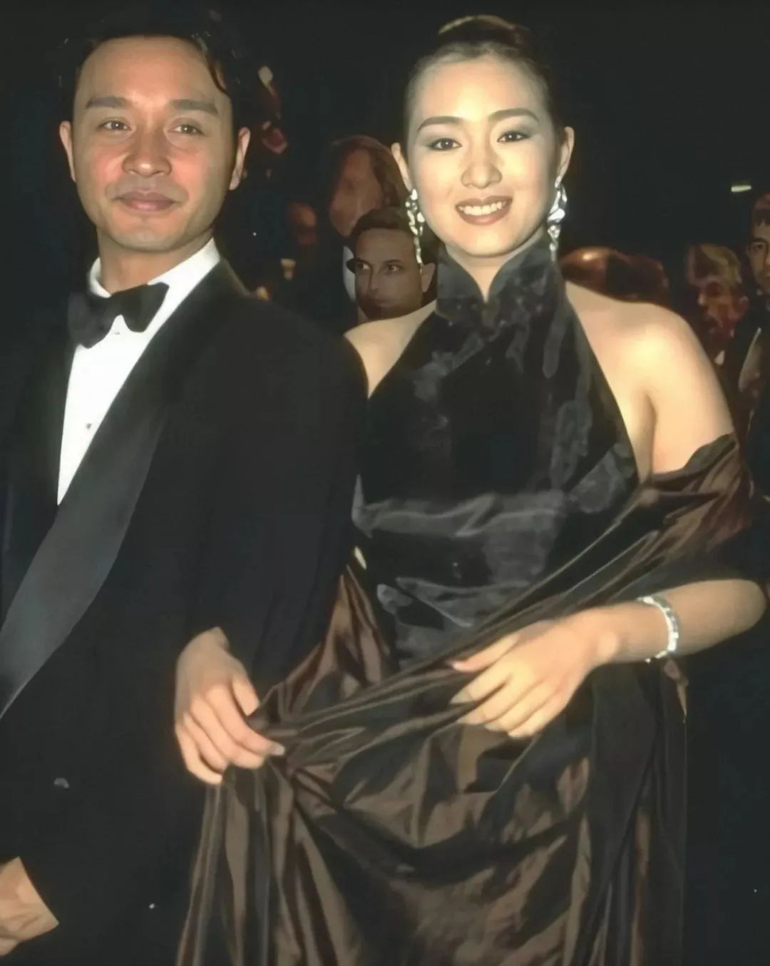 明星都穿的旗袍,中外女明星穿旗袍