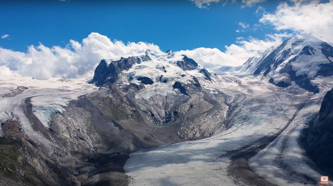 山顶太空舱民宿悬崖景色绝美,悬崖边的小木屋