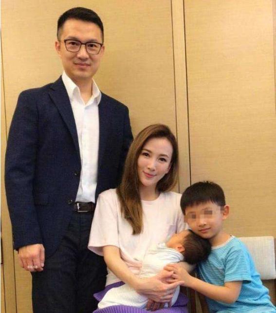 陈法拉老公薛家恒结婚了吗,陈法拉薛世恒去世